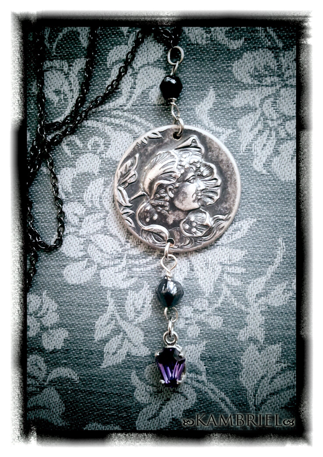 &copy; Kambriel - All Rights Reserved.