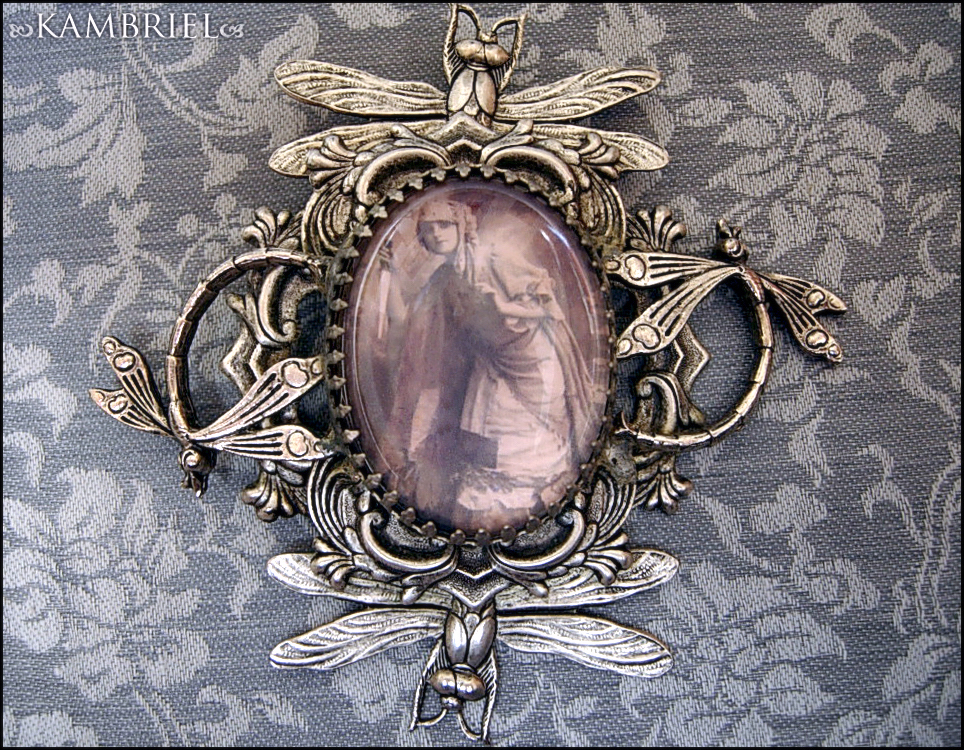 © Kambriel - All Rights Reserved.