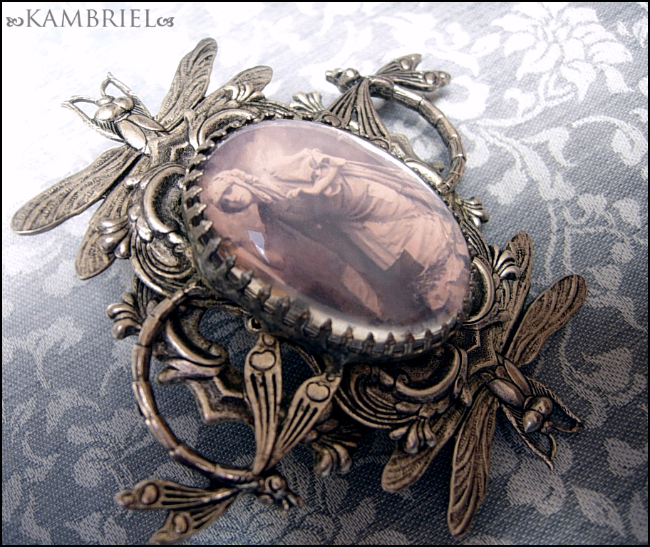 © Kambriel - All Rights Reserved.